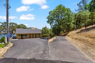 5105 Lakeshore Dr, Copperopolis, CA 95228 - Photo 8