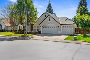 3808 Guildford Ln, Modesto, CA 95355 - Photo 2