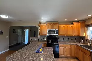 7124 Catamaran Dr, Citrus Heights, CA 95621 - Photo 2