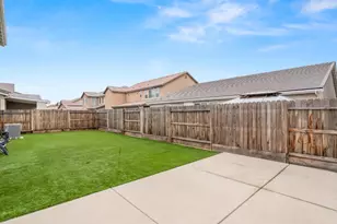 4080 San Jose Ave, Clovis, CA 93619 - Photo 34