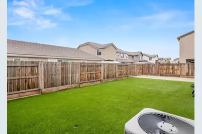 4080 San Jose Avenue, Clovis, CA 93619 - Photo 36
