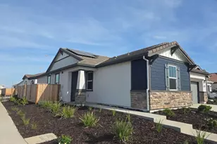 10327 Dal Ct, Elk Grove, CA 95757 - Photo 2