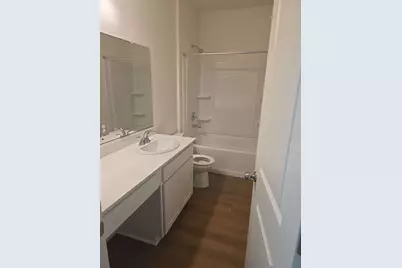 10327 Dal Court, Elk Grove, CA 95757 - Photo 6