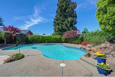 9317 Dovewood Court, Orangevale, CA 95662 - Photo 2