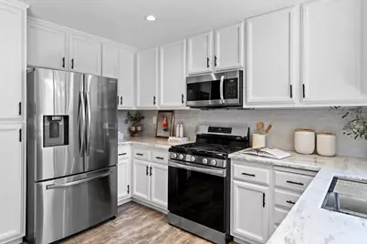 912 Portside Circle, Roseville, CA 95678 - Photo 8