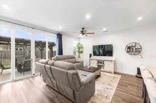 1552 Egyptian Way, Olivehurst, CA 95961 - Photo 10