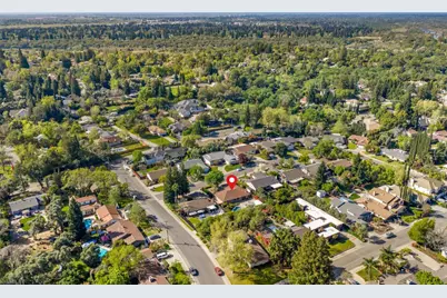 8530 Hayden Way, Fair Oaks, CA 95628 - Photo 38