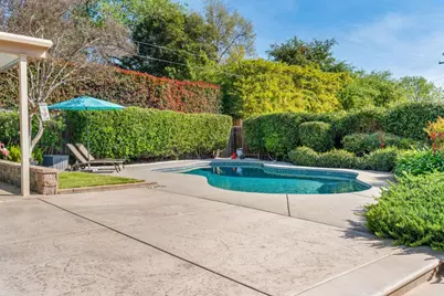 8530 Hayden Way, Fair Oaks, CA 95628 - Photo 26