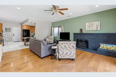 8530 Hayden Way, Fair Oaks, CA 95628 - Photo 10