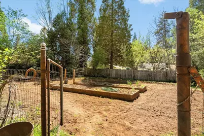 10041 Greenwood Road, Grass Valley, CA 95945 - Photo 52