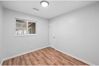 8820 Sunset Avenue, Fair Oaks, CA 95628 - Photo 32