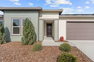 1727 Dos Rios Ct, Plumas Lake, CA 95961 - Photo 2