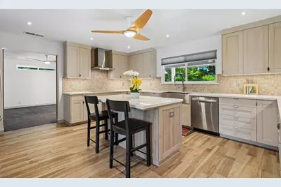 5141 Molakini Court, Fair Oaks, CA 95628 - Photo 8