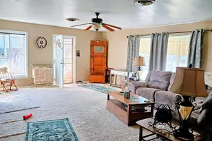 653 Center St, Princeton, CA 95970 - Photo 4