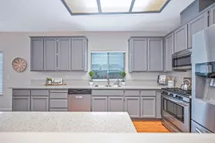 463 Parker Dr, Folsom, CA 95630 - Photo 16