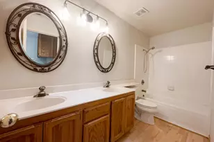 155 Bittercreek Dr, Folsom, CA 95630 - Photo 14