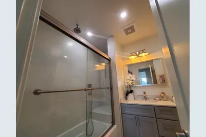 6859 Fresno Street, Oakland, CA 94605 - Photo 32