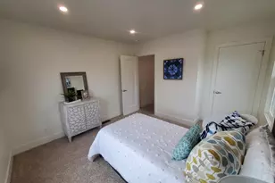 6859 Fresno St, Oakland, CA 94605 - Photo 22