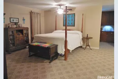 9912 Wild Oak Court, Oakdale, CA 95361 - Photo 36