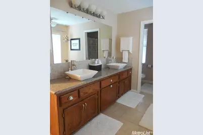 9912 Wild Oak Court, Oakdale, CA 95361 - Photo 38