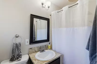 8859 Mohawk Way, Fair Oaks, CA 95628 - Photo 32