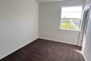 2432 Boxwood St, Sacramento, CA 95815 - Photo 22