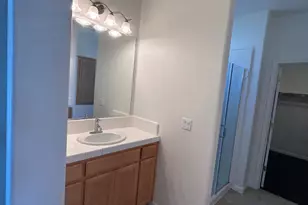 2432 Boxwood St, Sacramento, CA 95815 - Photo 20