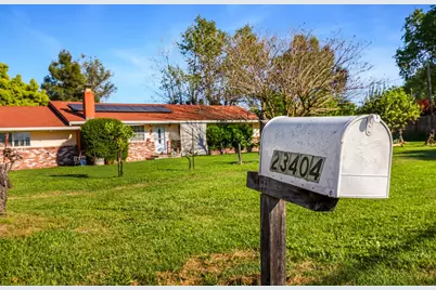 23404 N Bruella Road, Acampo, CA 95220 - Photo 72