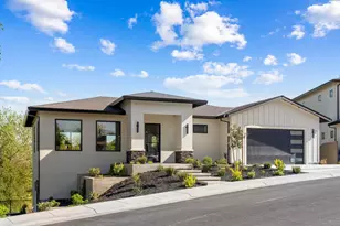 401 East St, Roseville, CA 95678 - Photo 1