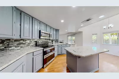 4184 Horizon Court, Turlock, CA 95382 - Photo 2