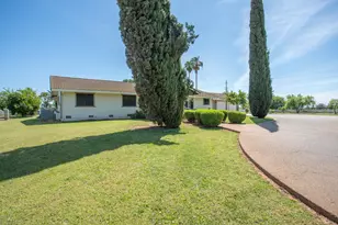 6323 Excelsior Rd, Sacramento, CA 95829 - Photo 4