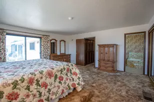 6323 Excelsior Rd, Sacramento, CA 95829 - Photo 34