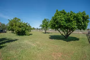 6323 Excelsior Rd, Sacramento, CA 95829 - Photo 46