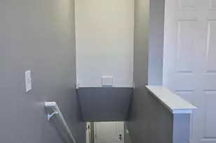 19671 Medford Cir, Hayward, CA 94541 - Photo 18