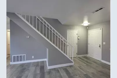 19671 Medford Circle #22, Hayward, CA 94541 - Photo 8