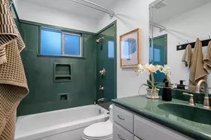 8673 Fallbrook Way, Sacramento, CA 95826 - Photo 24