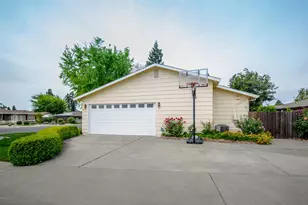 420 W Southwood Dr, Woodland, CA 95695 - Photo 4