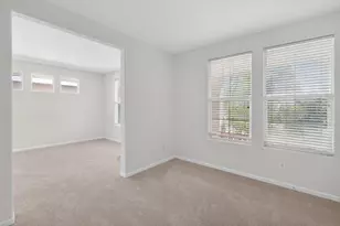 9666 Iris Meadow Way, Elk Grove, CA 95757 - Photo 10