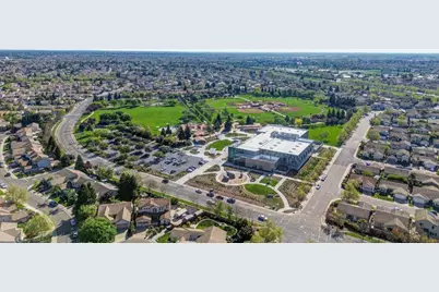 9666 Iris Meadow Way, Elk Grove, CA 95757 - Photo 54