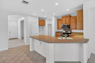 9666 Iris Meadow Way, Elk Grove, CA 95757 - Photo 18