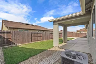 691 Lippi St, Galt, CA 95632 - Photo 40
