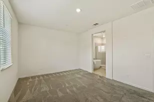 691 Lippi St, Galt, CA 95632 - Photo 32