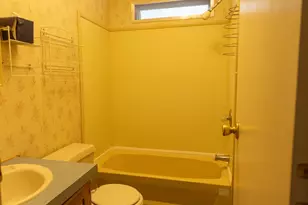 Meredith Ave, Gustine, CA 95322 - Photo 12