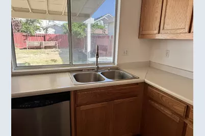 16634 Everton Street, Delhi, CA 95315 - Photo 14