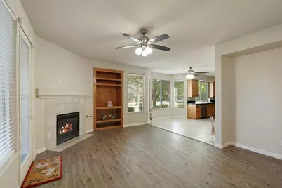 1300 Eastlake Circle, Tracy, CA 95304 - Photo 4