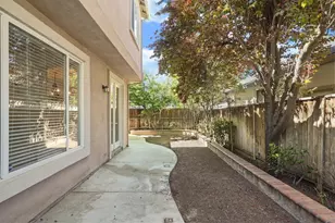 1300 Eastlake Cir, Tracy, CA 95304 - Photo 44