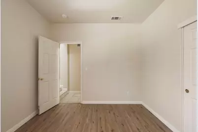 1300 Eastlake Circle, Tracy, CA 95304 - Photo 20