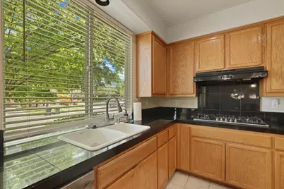 1300 Eastlake Circle, Tracy, CA 95304 - Photo 12