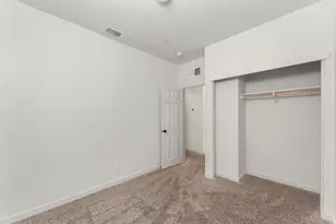 6776 Jujube Ln, Sacramento, CA 95828 - Photo 20