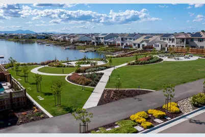 4671 Strandberg Avenue, Lathrop, CA 95330 - Photo 10